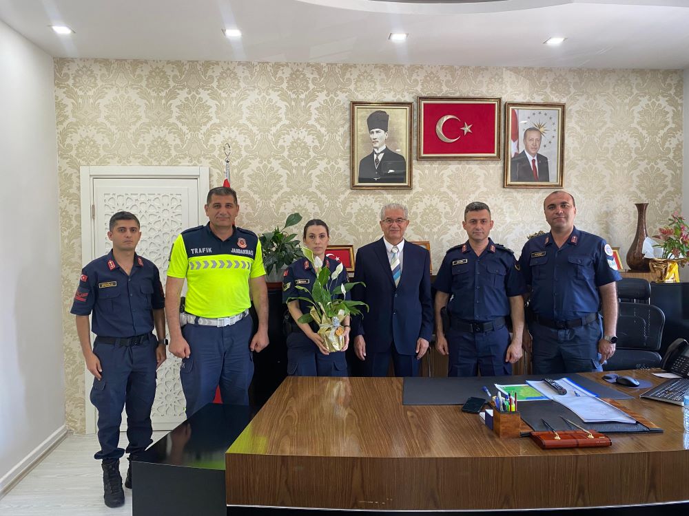 Jandarma Kuruluş Günü Münasebetiyle Jandarma Teşkilatından Kaymakamımız Hulusi DOĞAN'a Ziyaret
