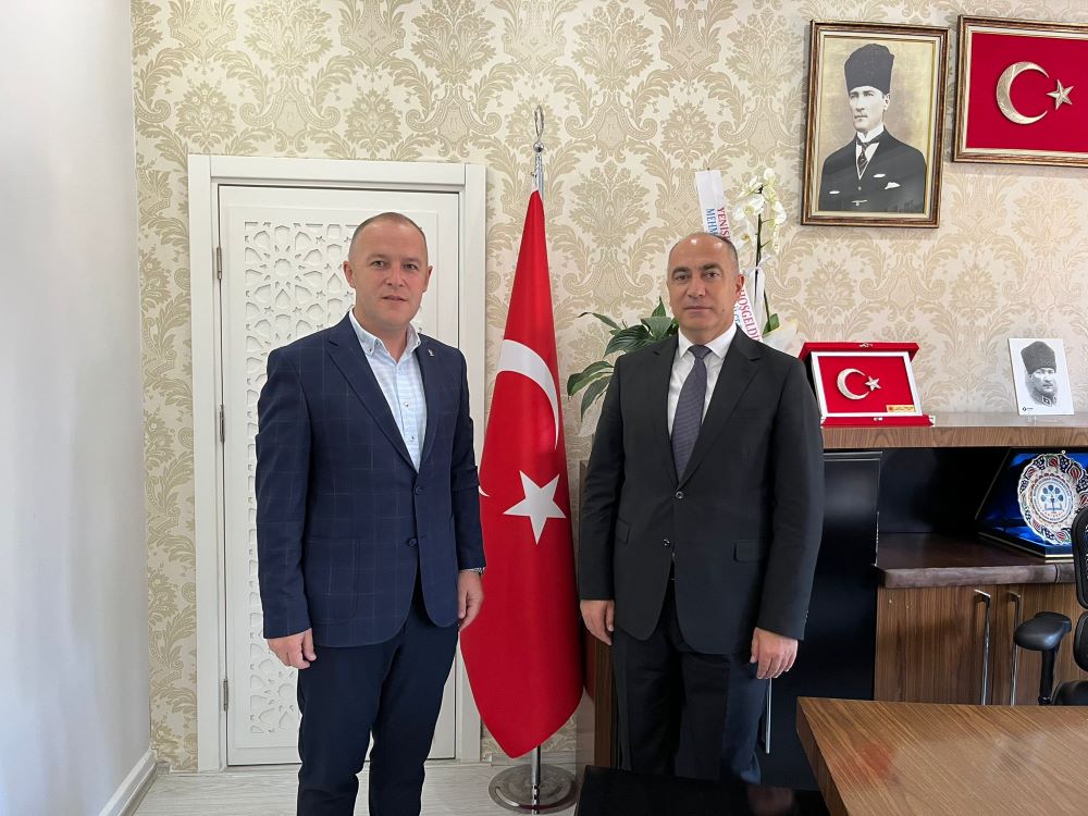 AK Parti İlçe Başkanı Mehmet İLERİ'den Kaymakamımız Ümit ALTAY'a Ziyaret